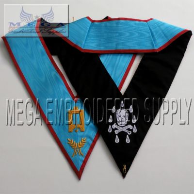 REEA officer collar - French regalia